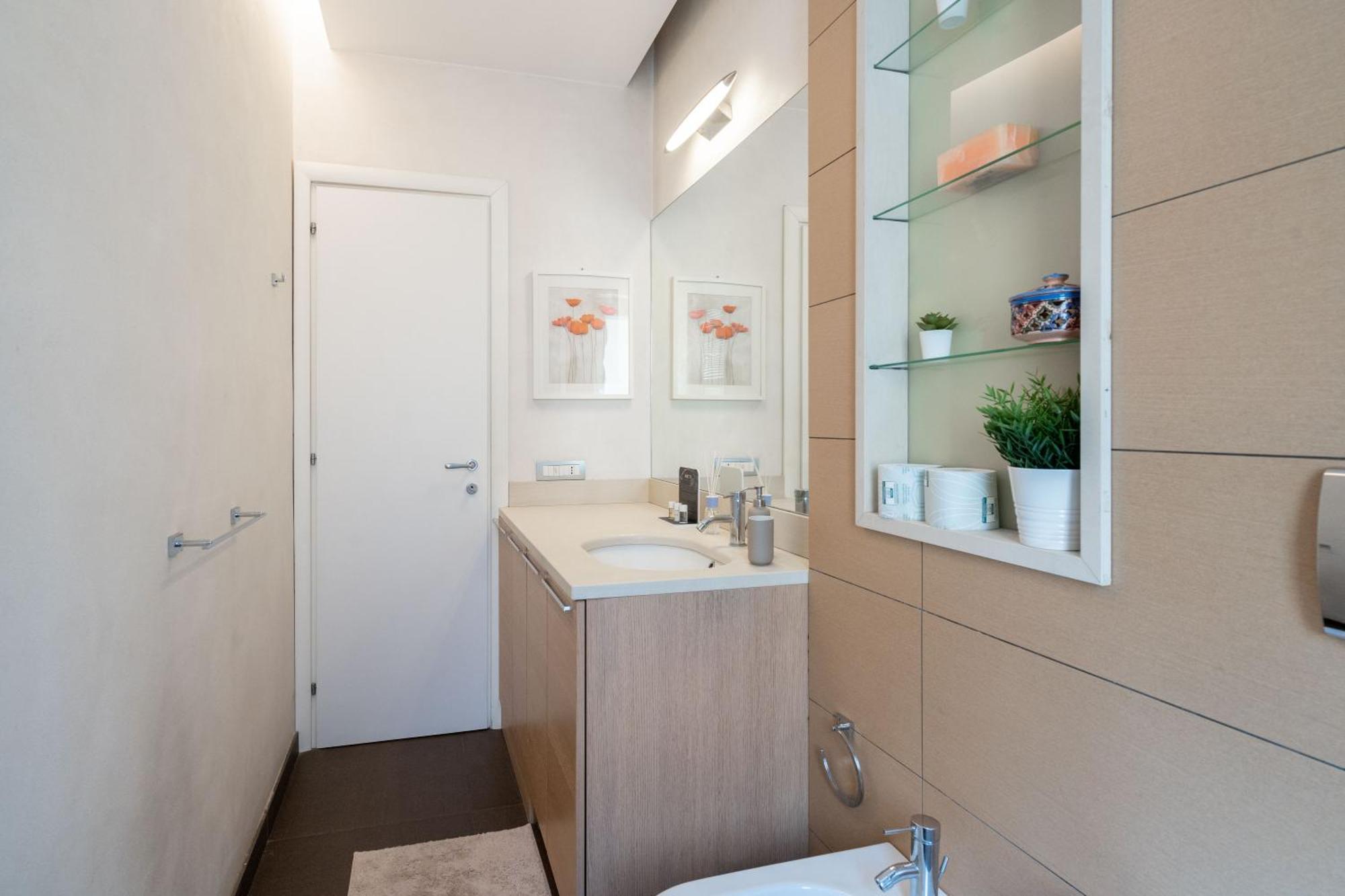 Apartamento -15Min Dal Colosseo- Aria Condizionata & Netflix Gratis Roma Exterior foto